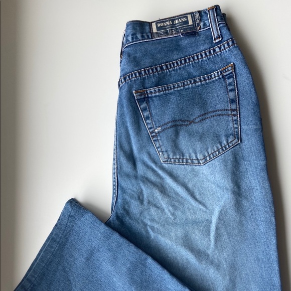 Donna Jeans Hight Rise Mom Jeans - Picture 1 of 15